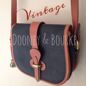 💯authentic vintage Dooney & Bourke cross body.